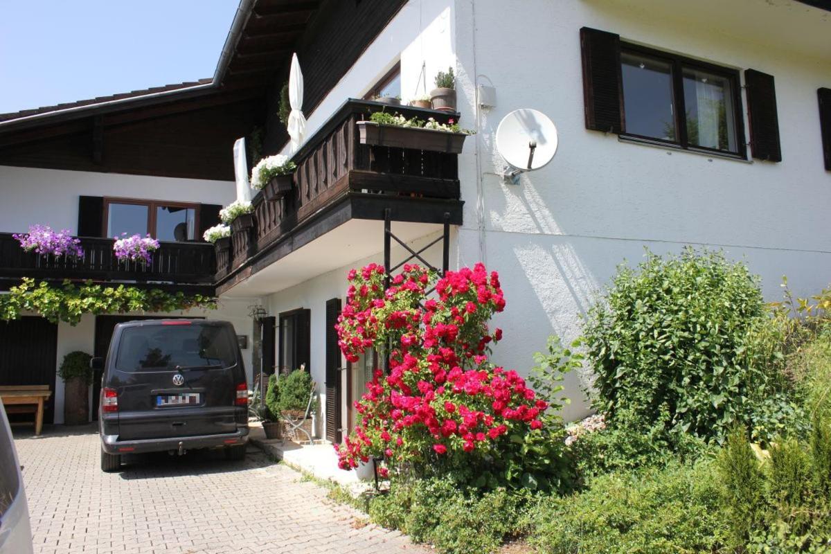 Appartement Mimi Тайзендорф Екстериор снимка
